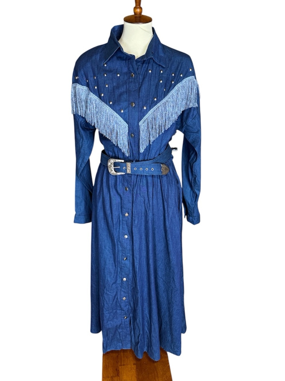 Vintage Sas’sa blue chambray denim western dress with fringe Size Large